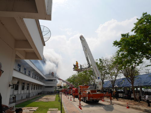 ร่วมตั้งเครือข่ายวิทยุสื่อสารในการฝึกการป้องกันและบรรเทาสาธารณภัย (แผ่นดินไหวและอัคคีภัย) จังหวัดสุพรรณบุรี