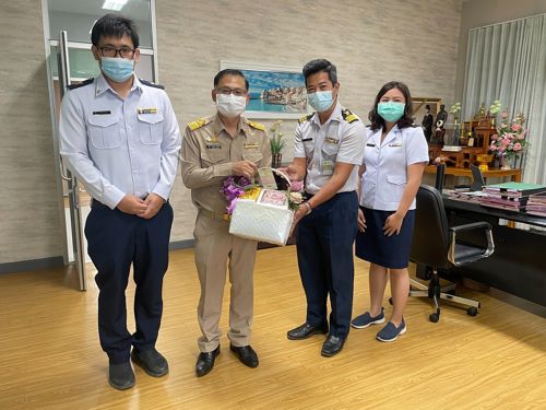 วันที่ ๑๗ , ๒๐ มกราคม ๒๕๖๕ พนักงาน ภภ.เขต ๑๑ เข้าพบผู้บริหารสำนักงานสาธารณสุข เพื่อสวัสดีปีใหม่